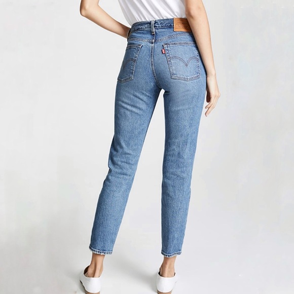 levis high waisted button fly